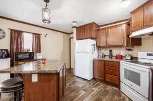 248 Thorn Locust Ln, London, OH 43140 - Photo 13