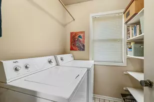 2310 Concord Village Dr, Columbus, OH 43220 - Photo 15