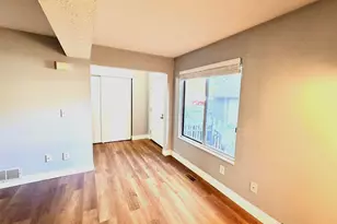 7043 Muirfield Dr, Dublin, OH 43017 - Photo 5