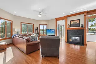 1200 E Choctaw Dr, London, OH 43140 - Photo 5