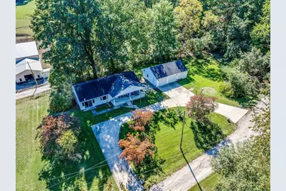 695 Deeds Terrace SE, Lancaster, OH 43130 - Photo 1