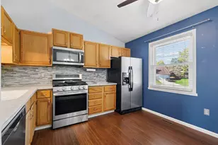 2928 Daisy Ln, Columbus, OH 43204 - Photo 13