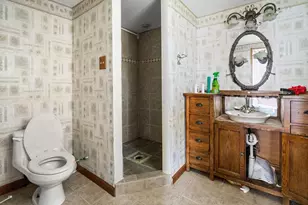 102 Enterprise St, Edison, OH 43320 - Photo 9