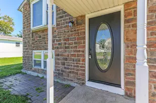 1992 Joyce Ave, Columbus, OH 43219 - Photo 7