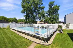 1447 Sunflower Dr, Columbus, OH 43204 - Photo 7