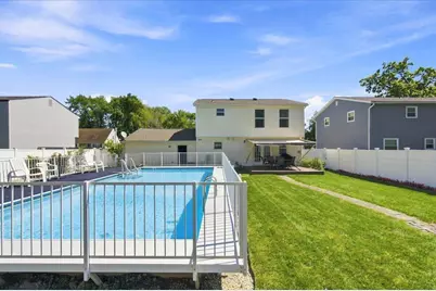 1447 Sunflower Drive, Columbus, OH 43204 - Photo 3