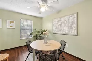 2295 Laurelwood Dr, Columbus, OH 43229 - Photo 9