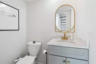 1696 Moravian St, Columbus, OH 43220 - Photo 15