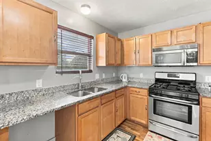 7209 Serenoa Dr, Reynoldsburg, OH 43068 - Photo 13
