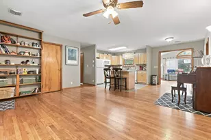 25 Elizabeth St, Canal Winchester, OH 43110 - Photo 13