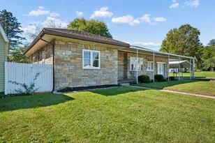 1144 Sugar Grove Rd SE, Lancaster, OH 43130 - Photo 3