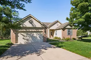 800 Scott Ct, Pickerington, OH 43147 - Photo 1
