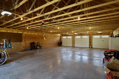 2428 Old Millersport Road NE, Lancaster, OH 43130 - Photo 31