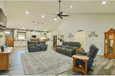 2428 Old Millersport Road NE, Lancaster, OH 43130 - Photo 9