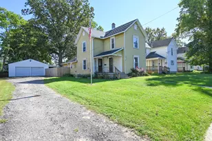 348 Blaine Ave, Marion, OH 43302 - Photo 1