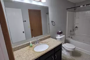 3172 El Greco Dr, Columbus, OH 43204 - Photo 9