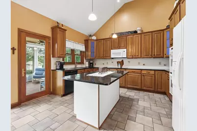 1982 Wilshire Lane NW, Lancaster, OH 43130 - Photo 9