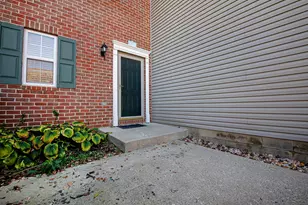 676 Spring Valley Dr, Lewis Center, OH 43035 - Photo 3