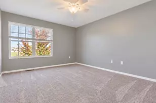 741 Mystic Pointe Dr, Lewis Center, OH 43035 - Photo 19