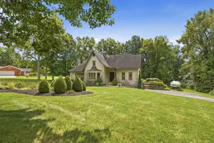 609 Aberfelda Dr, Springfield, OH 45504 - Photo 3