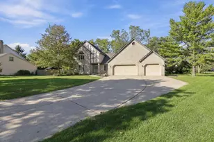 8550 N Spring Ct, Pickerington, OH 43147 - Photo 9