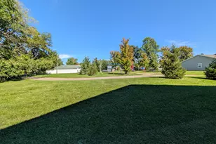 140 Delaware Dr, Delaware, OH 43015 - Photo 35