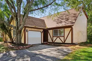 5455 Maple Canyon Ave, Columbus, OH 43229 - Photo 1