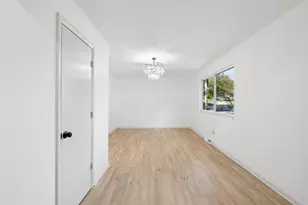 5455 Maple Canyon Ave, Columbus, OH 43229 - Photo 7