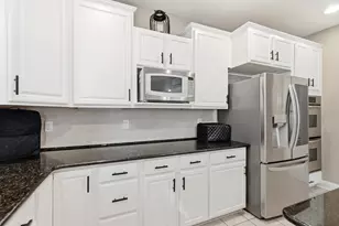 8460 Trail Lake Dr, Powell, OH 43065 - Photo 19