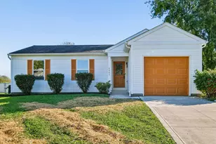 6607 Cedar Ct W, Galloway, OH 43119 - Photo 1