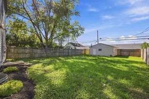 2365 Pontiac St, Columbus, OH 43211 - Photo 11