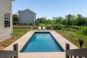 677 Montmorency Dr S, Pickerington, OH 43147 - Photo 49