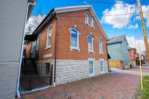 647 S 3rd St, Columbus, OH 43206 - Photo 3