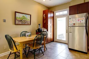 647 S 3rd St, Columbus, OH 43206 - Photo 9
