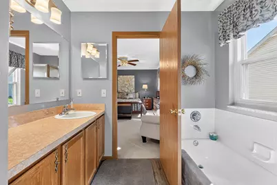 3542 Lake Louise Drive, Grove City, OH 43123 - Photo 23