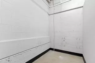 300 W Spring St, Columbus, OH 43215 - Photo 33