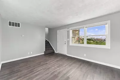 113 Buckeye Circle, Columbus, OH 43217 - Photo 5
