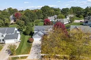 8240 Chateau Ln, Westerville, OH 43082 - Photo 101