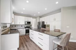 8240 Chateau Ln, Westerville, OH 43082 - Photo 53