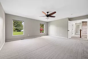 8240 Chateau Ln, Westerville, OH 43082 - Photo 81