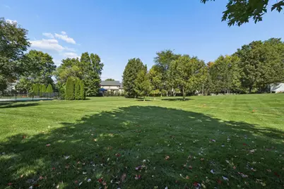 8240 Chateau Lane, Westerville, OH 43082 - Photo 27