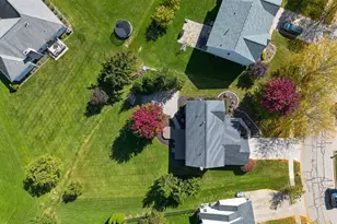 8240 Chateau Ln, Westerville, OH 43082 - Photo 29