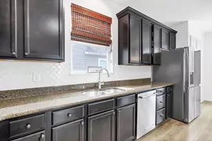 596 Herrogate Square, Pickerington, OH 43147 - Photo 5