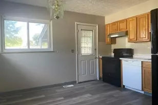 1148 Beechwood Rd, Columbus, OH 43227 - Photo 5