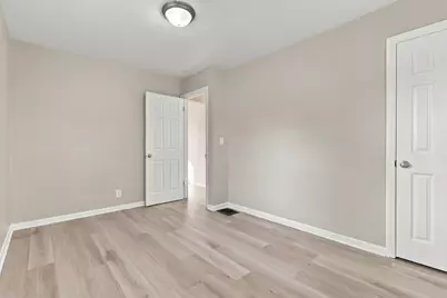 816 Wainwright Drive, Columbus, OH 43224 - Photo 21
