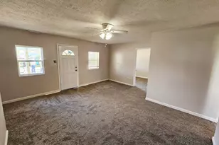 30 Market St, Bloomingburg, OH 43106 - Photo 9