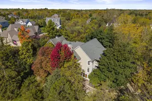 9776 Erin Woods Dr, Dublin, OH 43017 - Photo 111