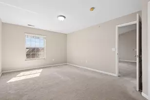 707 Hidden Springs Dr, Lewis Center, OH 43035 - Photo 23