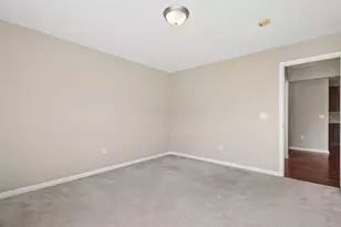 707 Hidden Springs Dr, Lewis Center, OH 43035 - Photo 9