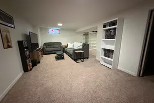 2071 Presley Dr, Grove City, OH 43123 - Photo 11